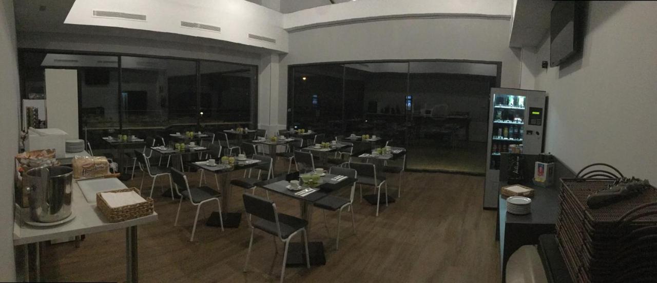 H La Cabana 포주엘로데알라르콘 외부 사진